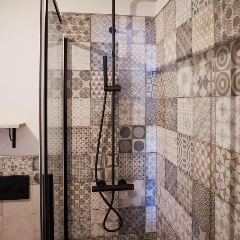 RedHouse Benaco - Appartamento con 1 Camera da Letto - 56