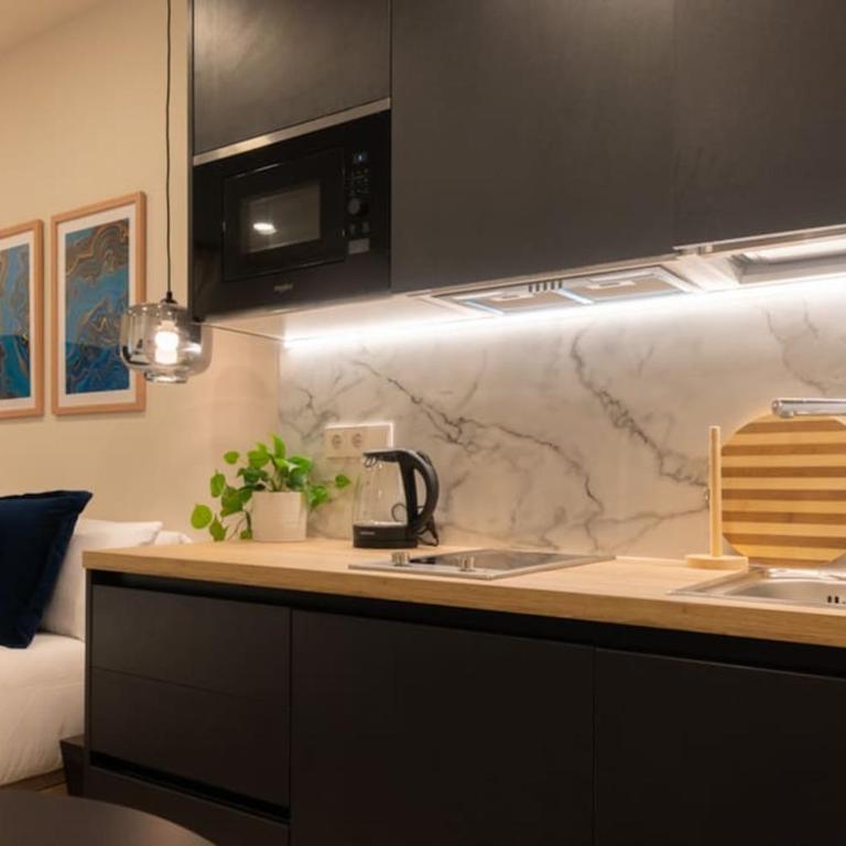 For You Rentals Estudio Oriente Diseño y confort en DELICIAS MADRID Temporal PDD2916 - Estudio con 1 cama grande - 9