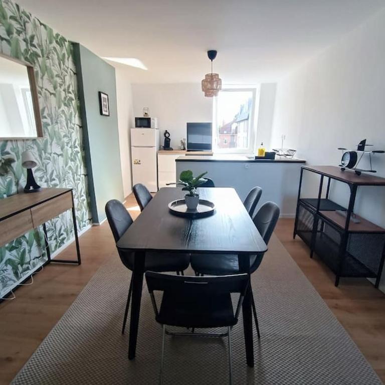 Duplex Idéal Plage et Ville - Appartement 3 Chambres - 12