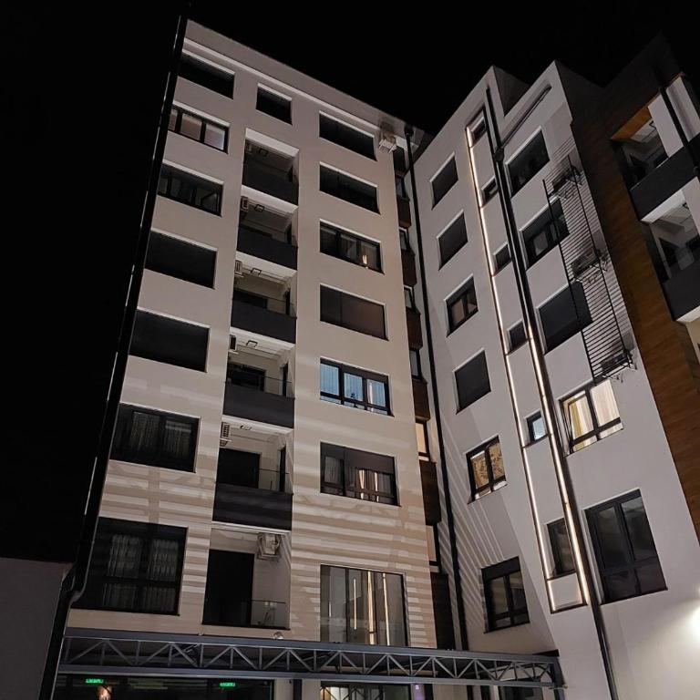 King BL - Two-Bedroom Apartment - 4