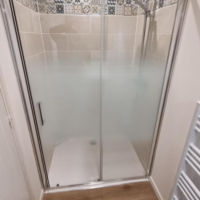 Les Chalets de SAUMUR, Piscine & Parc boisé, 100m du CadreNoir - Suite Supérieure - 25