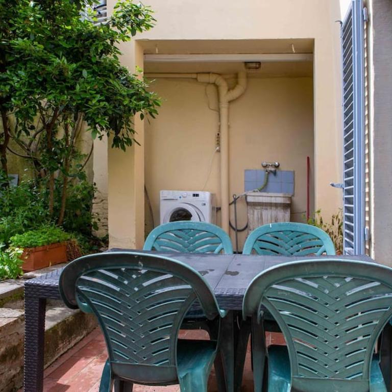 Romana 4 Bedrooms with Garden - Apartment - 24