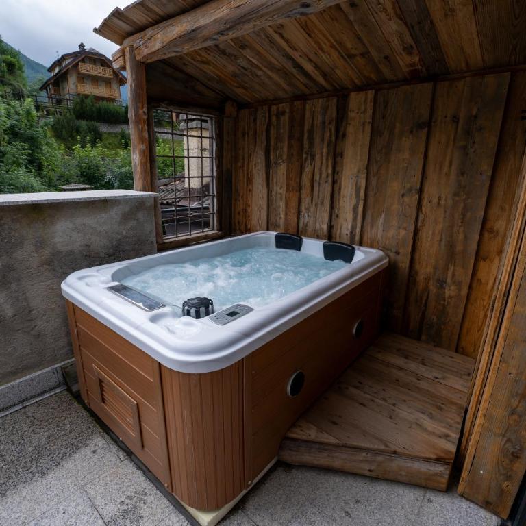 Le Suites de San Campel RTA - Camera King con Vasca Idromassaggio - 7