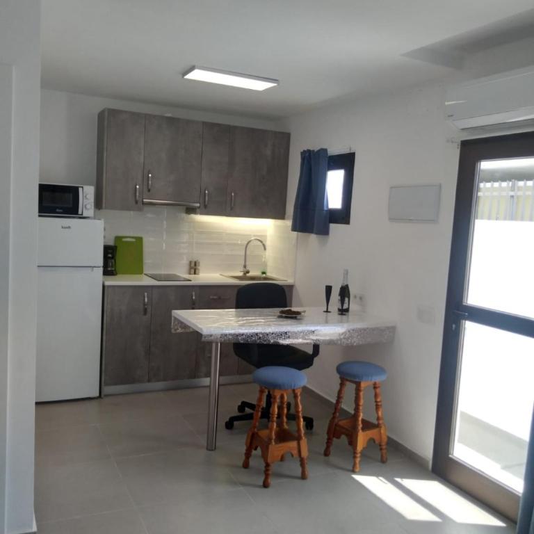 Yumbo Rainbow Homes D - Casa con 1 dormitorio - 3