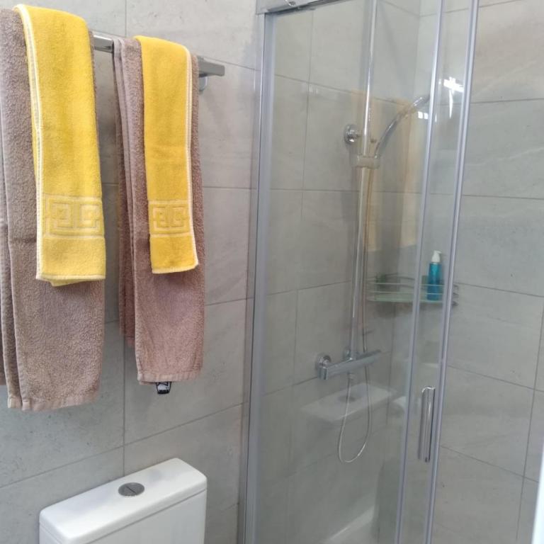 Yumbo Rainbow Homes C - Casa con 1 dormitorio - 16