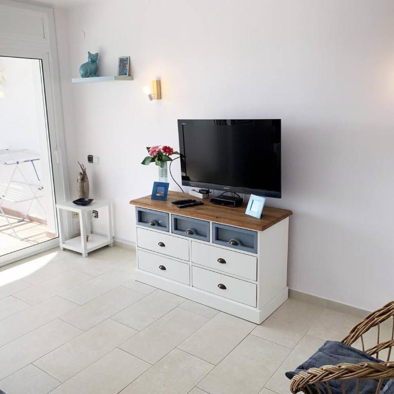 AwayDays Bonito Apt con Vistas a Bahía de Rosas - Apartamento de 1 dormitorio - 7