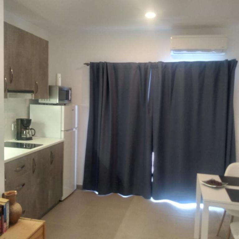 Yumbo Rainbow Homes B - Casa con 1 dormitorio - 16