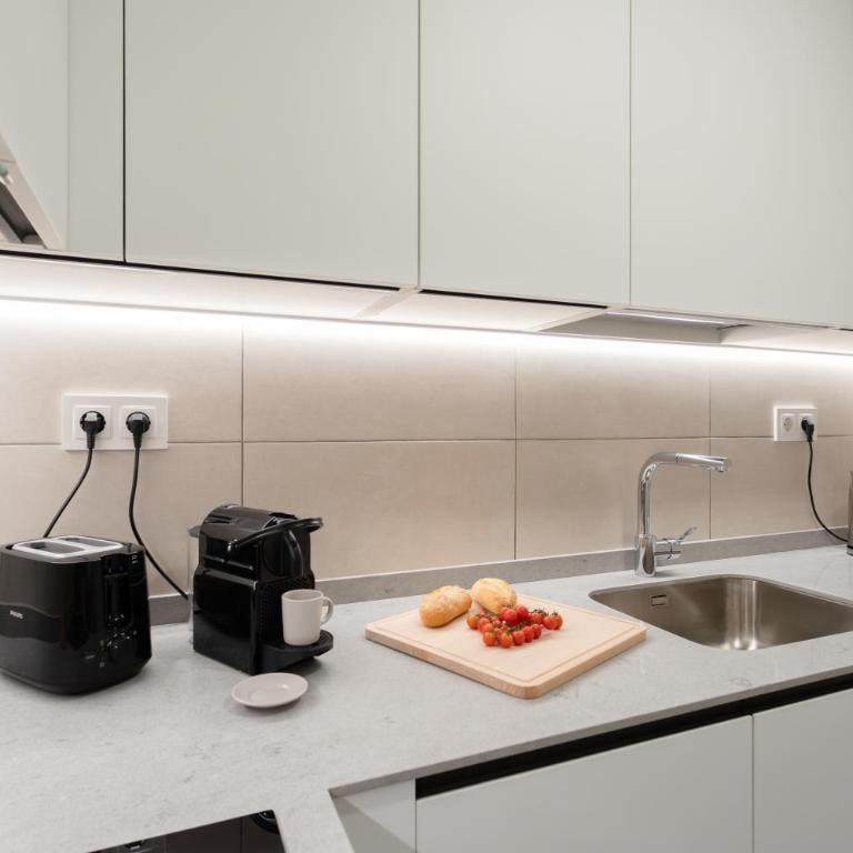 CLARAVAL - Apartamento con Despacho en Chamberí, Madrid - One-Bedroom Apartment - 9