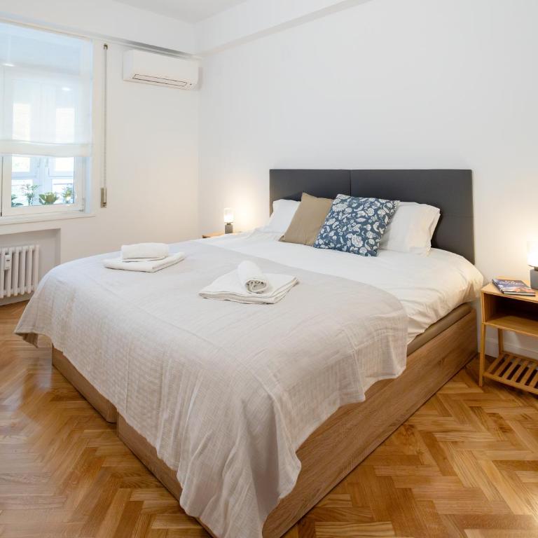 CLARAVAL - Apartamento con Despacho en Chamberí, Madrid - One-Bedroom Apartment - 55
