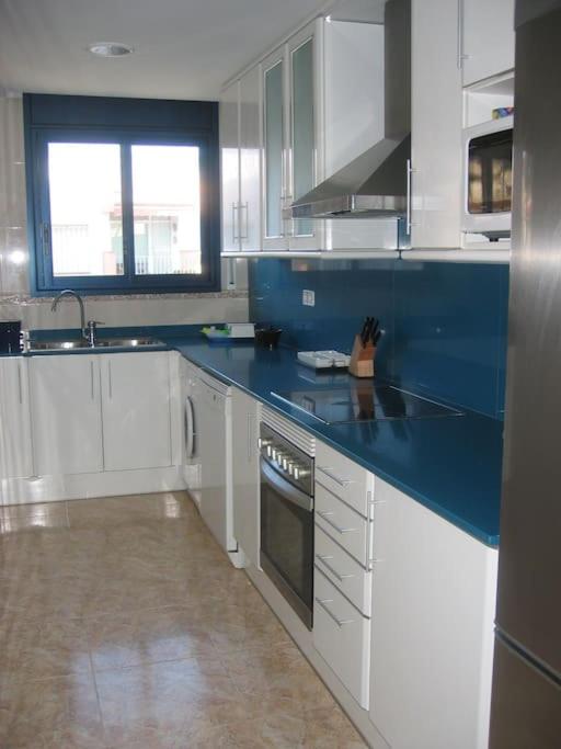 AMPLIO Y CONFORTABLE APARTAMENTO con PARKING - Apartamento de 3 dormitorios - 13