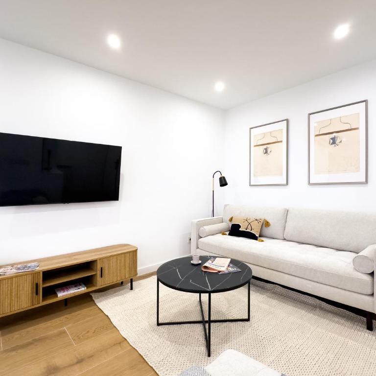LAGUNARIA - Apartamento con Despacho en Retiro, Madrid - One-Bedroom Apartment - 13