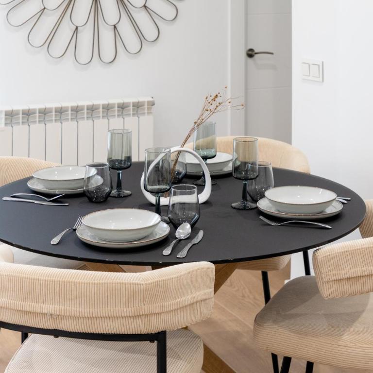 LAGUNARIA - Apartamento con Despacho en Retiro, Madrid - One-Bedroom Apartment - 65
