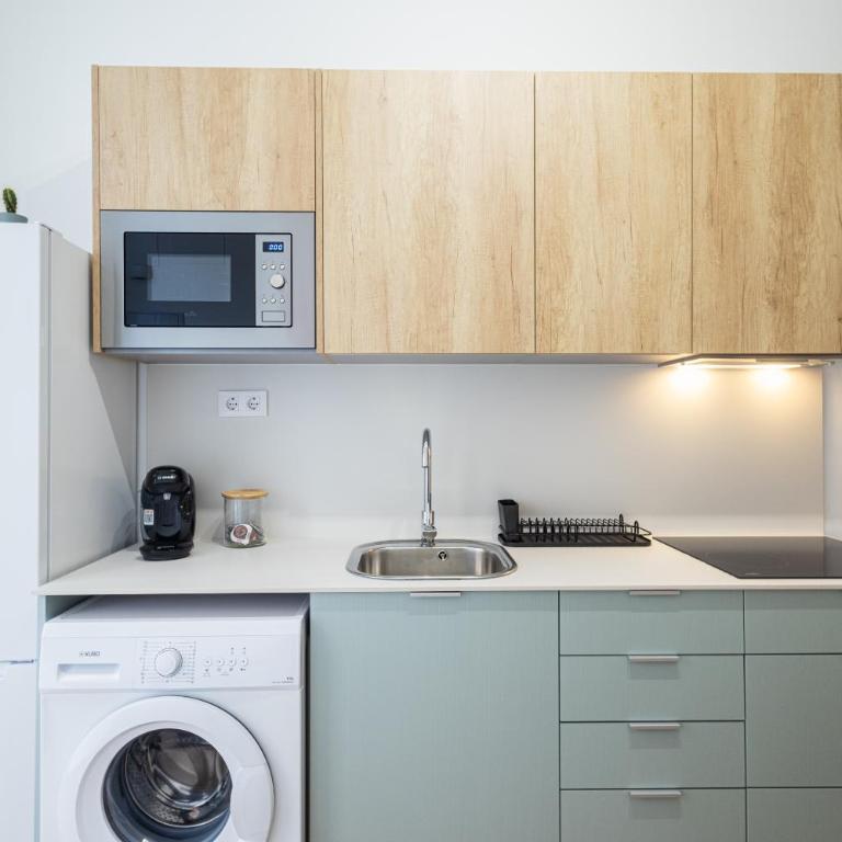 FLORIT FLATS - The Maritim Metro Station Suites - Loft - 25