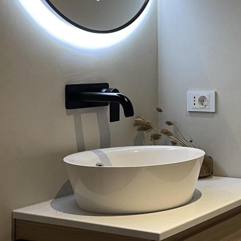 Luxury Designer Suite in the historical center - Appartamento con 2 Camere da Letto e Balcone - 13