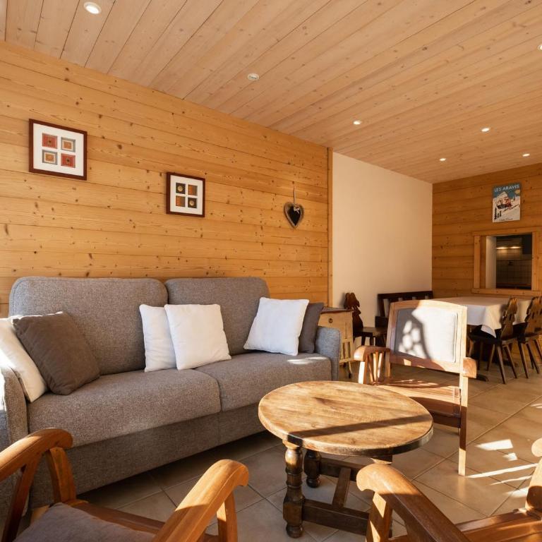 Appartement 3* proche pistes et commerces, Wi-Fi - FR-1-304-72 - Apartment - 1