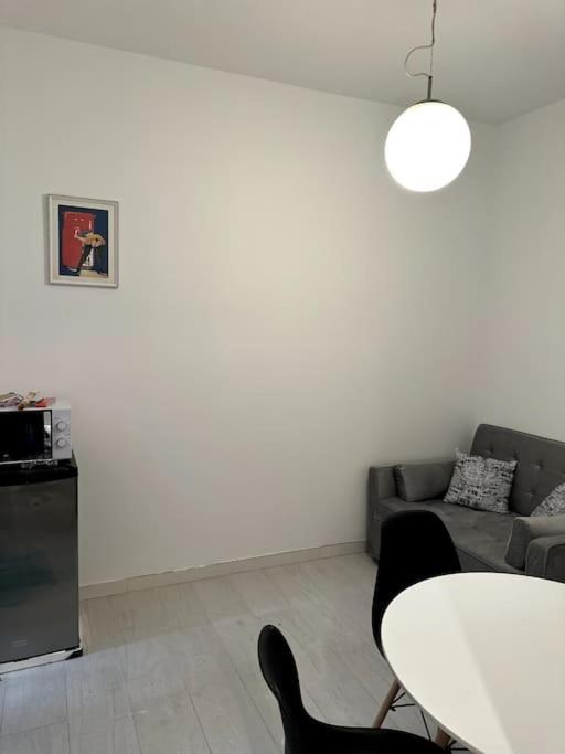 Coqueto piso a 3 min de Gran Vía - One-Bedroom Apartment - 9