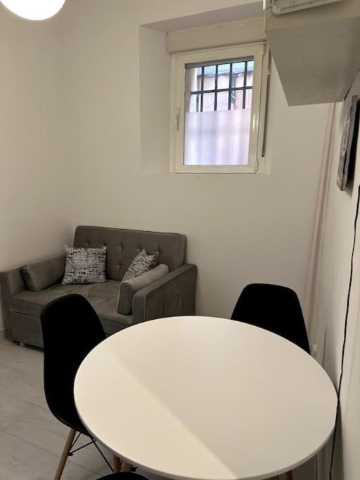 Coqueto piso a 3 min de Gran Vía - One-Bedroom Apartment - 11