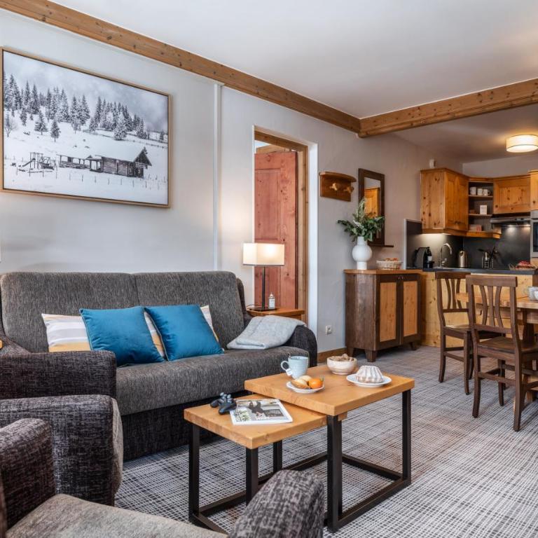 Résidence Pierre & Vacances Premium Arc 1950 Le Village - Appartement Supérieur 2 Chambres avec Balcon - Accès à la Piscine Extérieure (6 Personnes) - 2