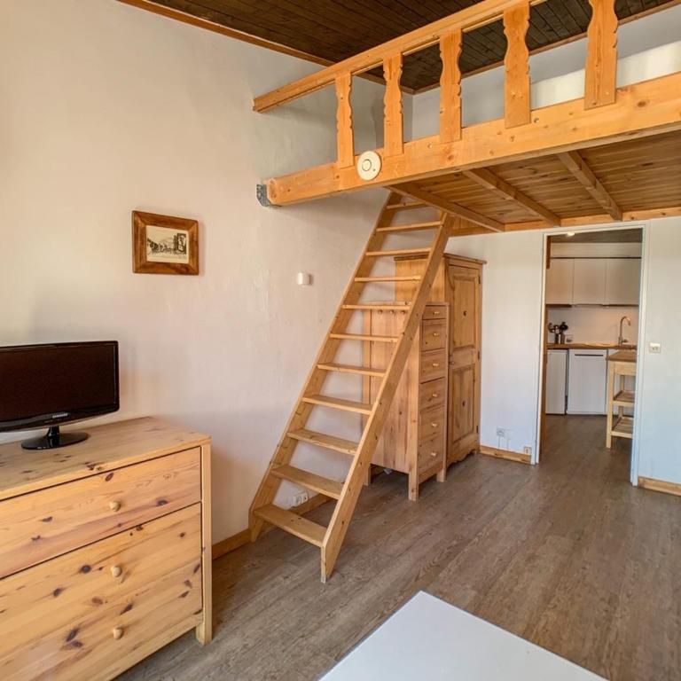 Studio mezzanine près des pistes, balcon, animaux admis - FR-1-502-516 - Studio - 2