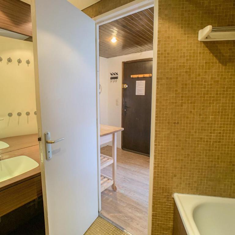 Studio mezzanine près des pistes, balcon, animaux admis - FR-1-502-516 - Studio - 6