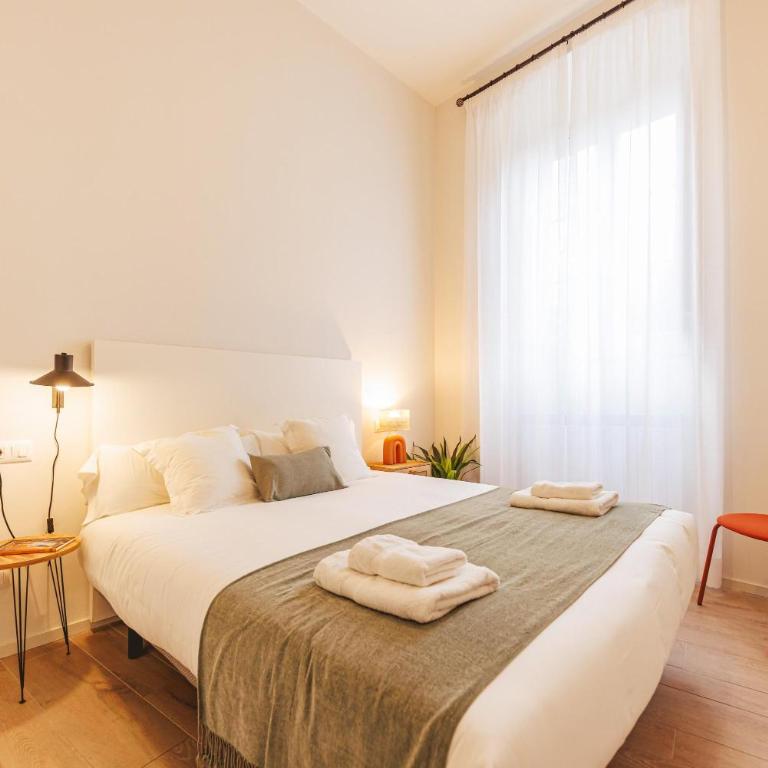 Bravissimo Llebre Duplex, with patio - Apartamento - 35