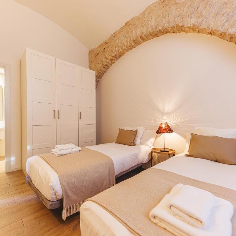 Bravissimo Llebre Duplex, with patio - Apartamento - 40