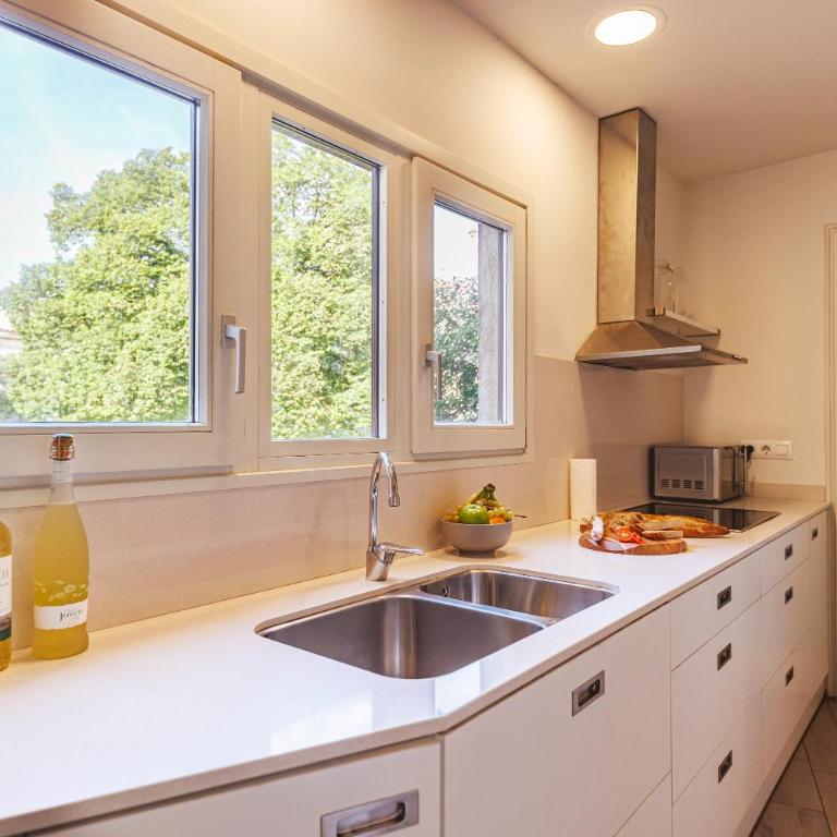 Bravissimo Llebre Duplex, with patio - Apartamento - 42