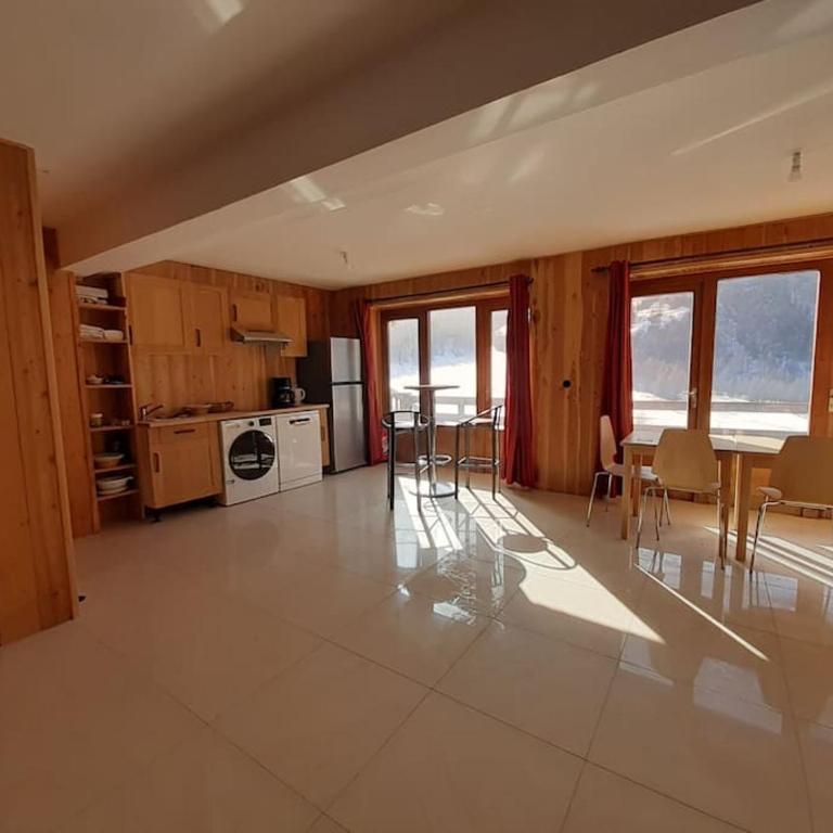 Paradis St Véran - Appartement 2 Chambres avec Vue - 58