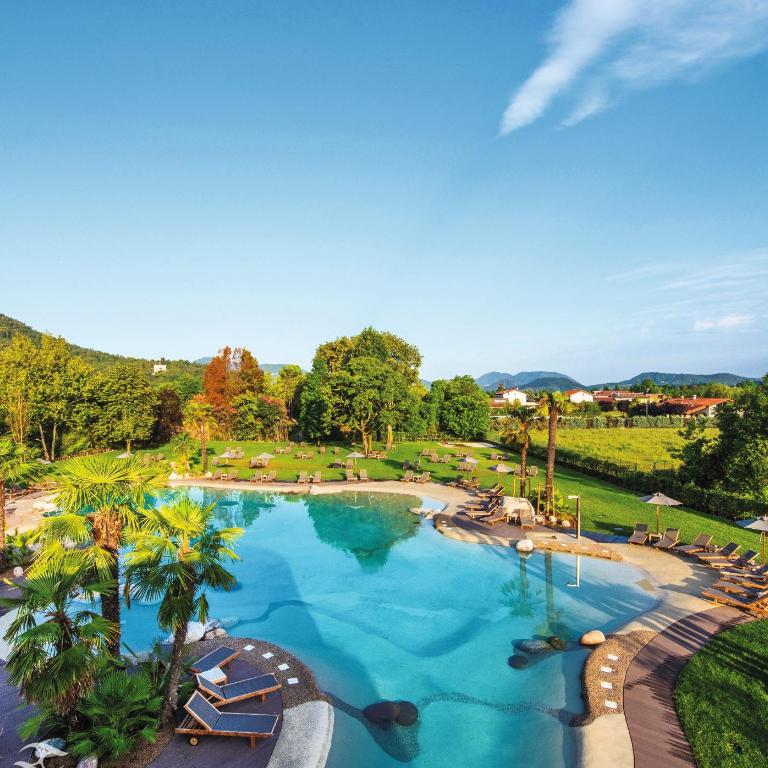 La Fattoria Apartments - Comfort One-Bedroom Apartment with Terrace and Frontal Lake View - 4