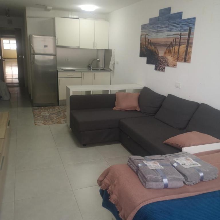 Estudio completo piscina y playa en Candelaria Tenerife - Studio with Sea View - 7