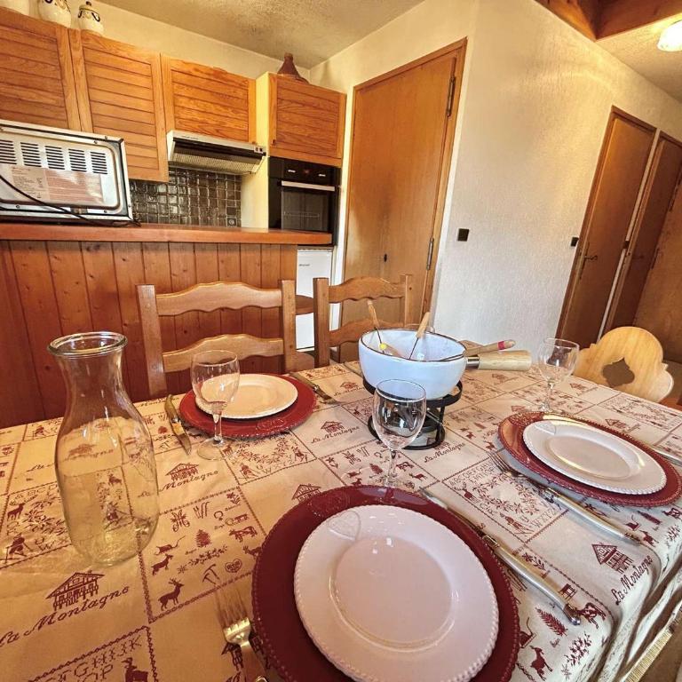 Appartement cosy à Megève: 3 pièces + mezzanine, 4 couchages - Proche remontées mécaniques et golf - FR-1-597-19 - Appartement (4 Adultes) - 4