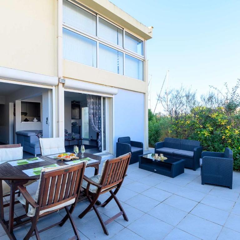 Marina lumineuse avec terrasses et plage privée à Cap d'Agde - FR-1-387-181 - Apartment - 3