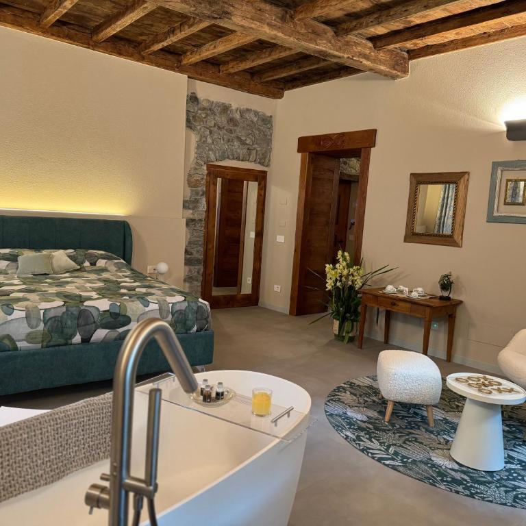 Le Relais du Bourg Chambres de charme Wellnes - Camera Matrimoniale Deluxe con Vasca - 4
