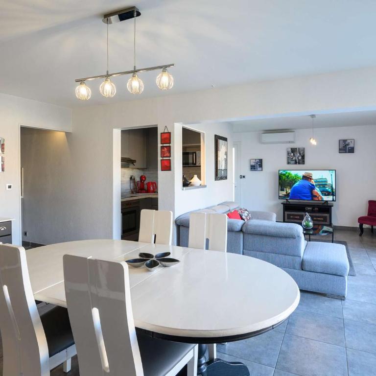 Marina lumineuse avec terrasses et plage privée à Cap d'Agde - FR-1-387-181 - Apartment - 16