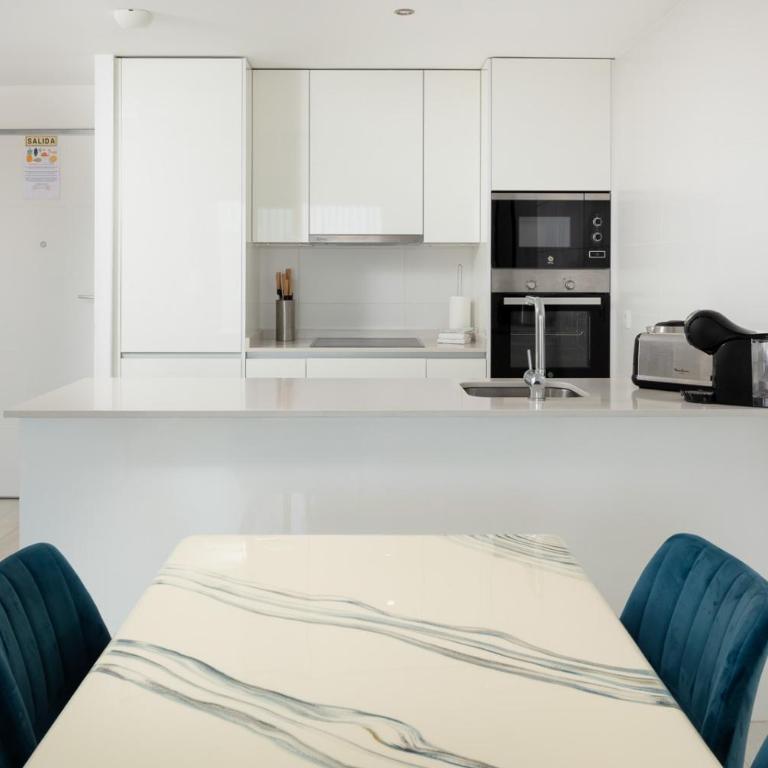 Las Olas Apartment by Alfresco Stays - Apartamento Deluxe de 2 dormitorios con vistas al jardín - 8