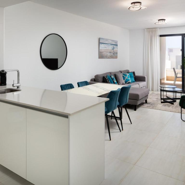 Las Olas Apartment by Alfresco Stays - Apartamento Deluxe de 2 dormitorios con vistas al jardín - 17
