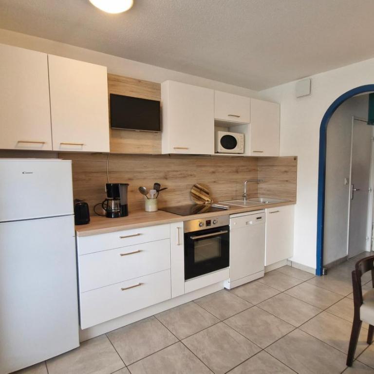 Quai de la lagune - vue sur la Marina - Clim Parking - One-Bedroom Apartment - 12