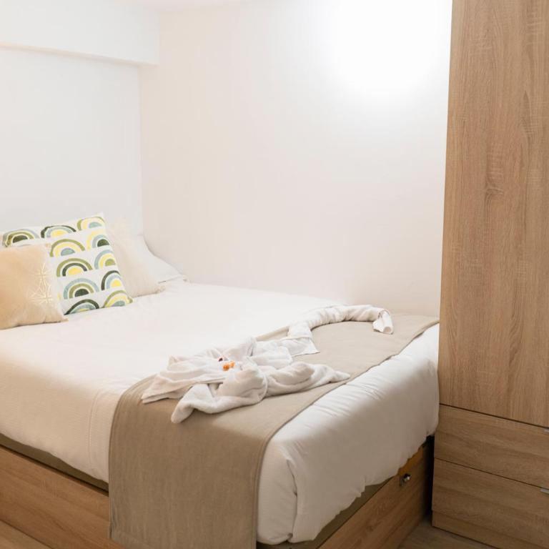 Oshun Mirasierra - Three-Bedroom Apartment - 10