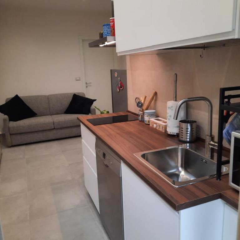 Civicocinque adiacente Metro - One-Bedroom Apartment - 4