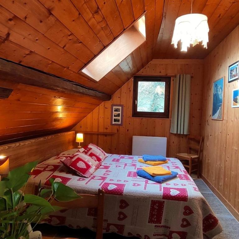 La Grange Aux Loups - Chambre Double ou Lits Jumeaux avec Salle de Bains Privative - 2