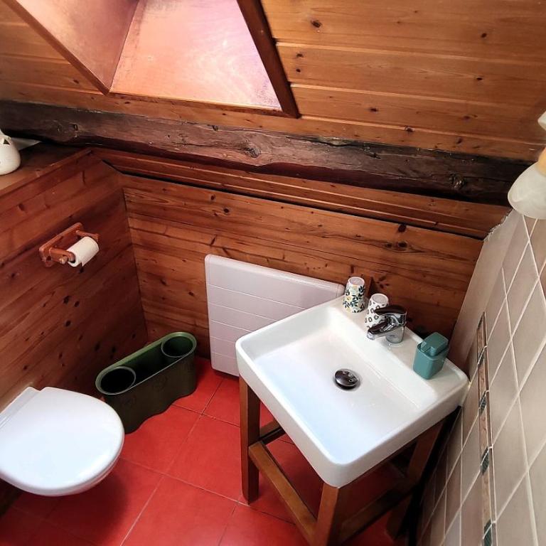 La Grange Aux Loups - Chambre Double ou Lits Jumeaux avec Salle de Bains Privative - 5