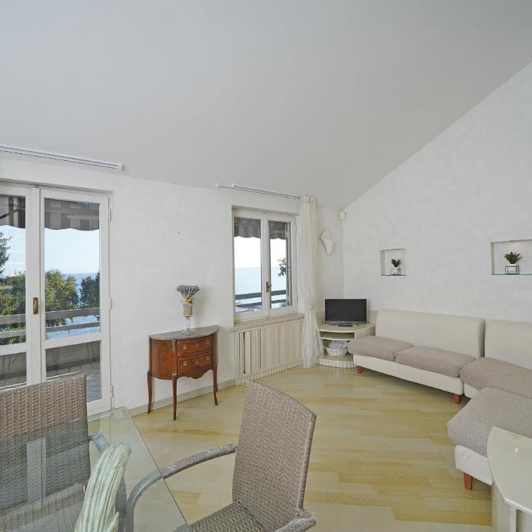 Il Melagrano A12 by Wonderful Italy - Apartment - 11