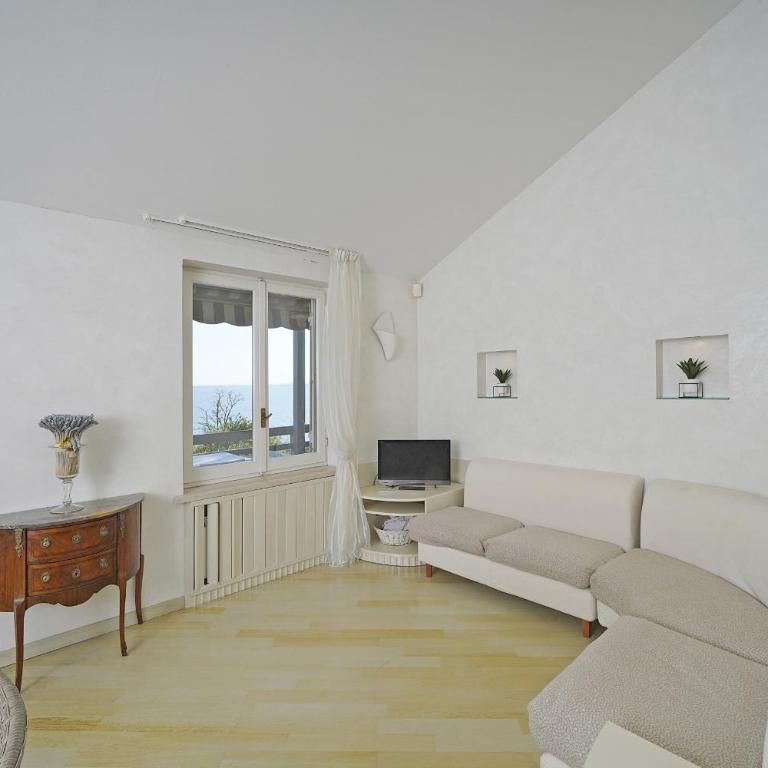 Il Melagrano A12 by Wonderful Italy - Apartment - 15