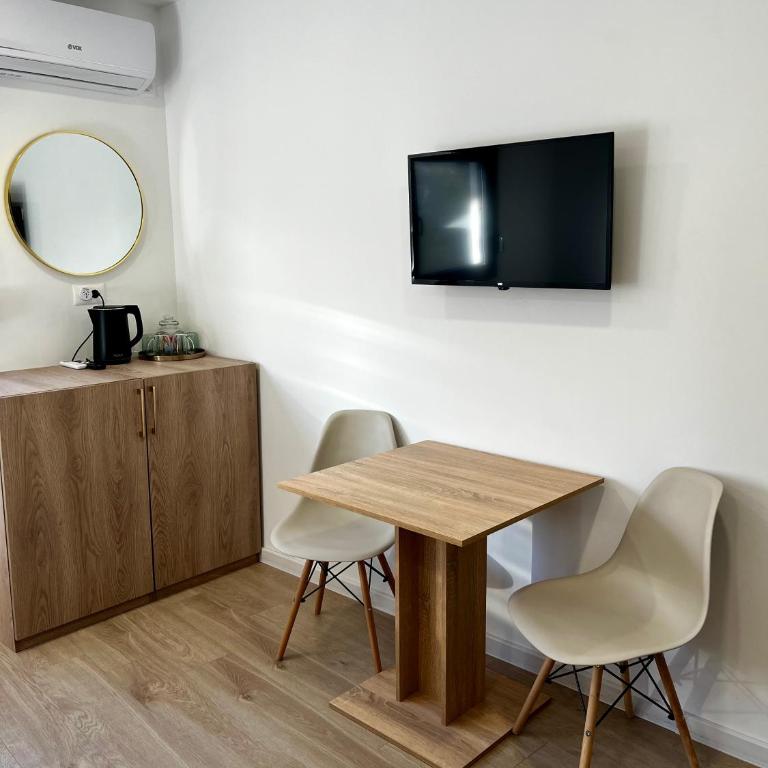 Sha Sho - One-Bedroom Apartment - 6