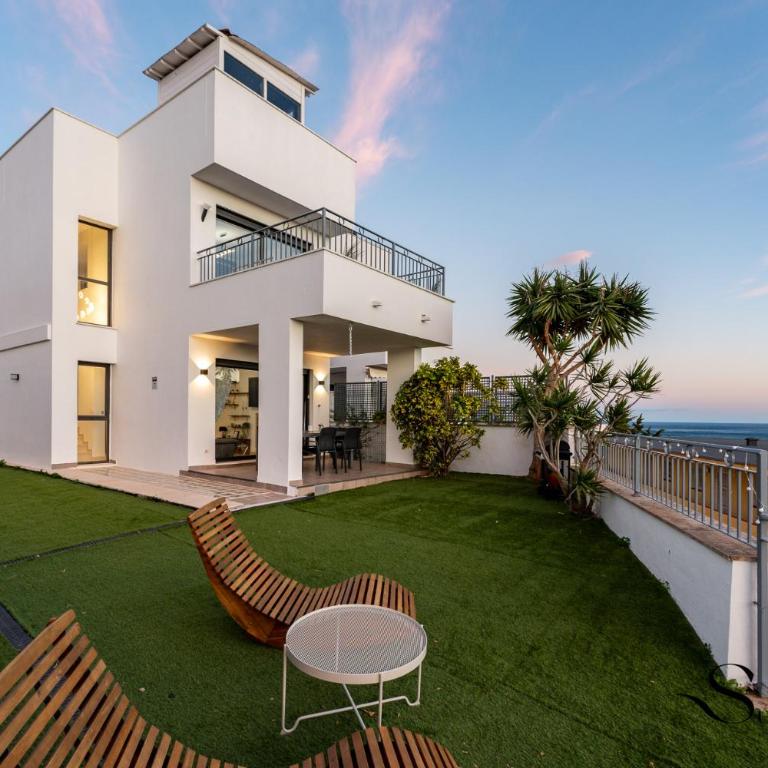 Luxury townhouse with rooftop sauna & Jacuzzi - Casa Vacacional de 3 dormitorios - 1