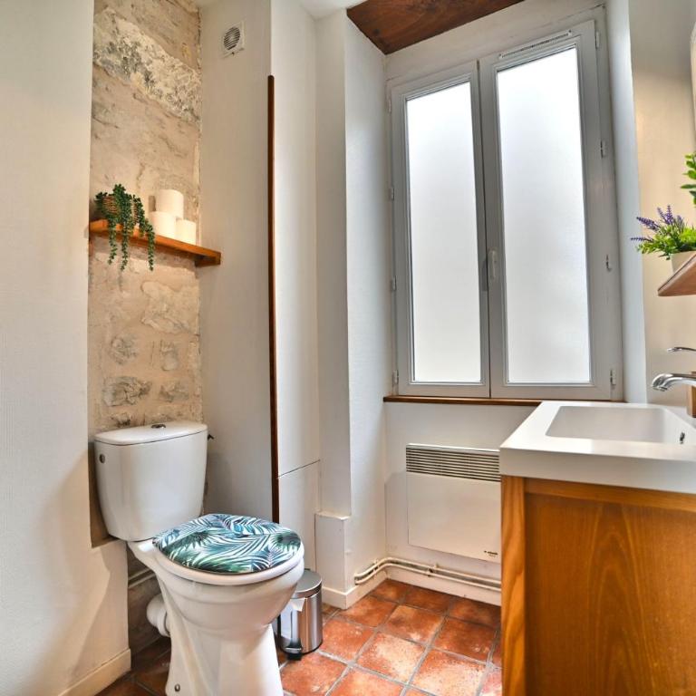 Jungle Rochelaise - Coeur de ville, Entièrement Rénovée, Tv 4K, Fibre, Quartier Porte Royale - Apartment mit Gartenblick - 9