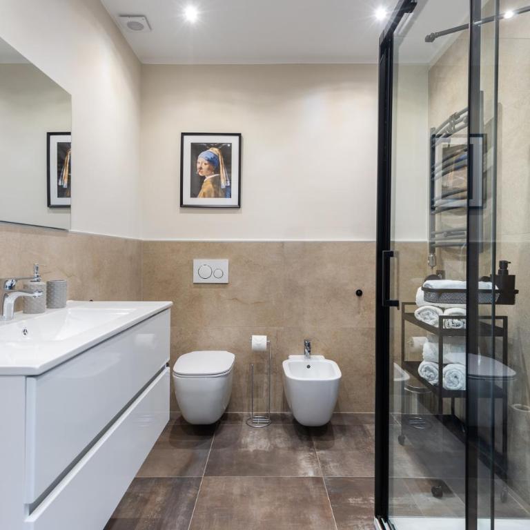 Moderno Attico con Vista Panoramica e Piscina - Appartamento con 2 Camere da Letto - 15
