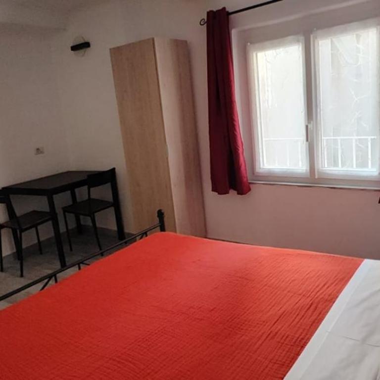 Le Quattro Stagioni - Camera Matrimoniale con Bagno Privato - 2