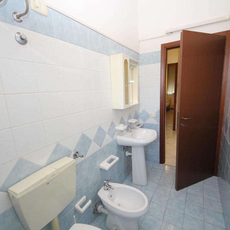Rosolina cozy flat wth pool - Appartamento - 14