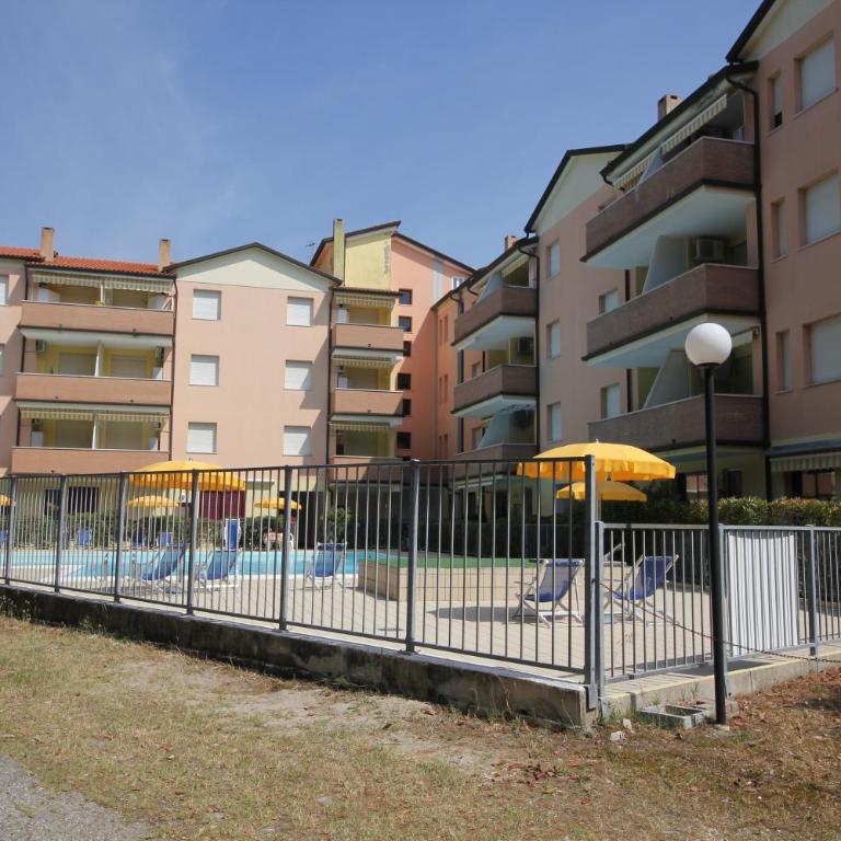 Rosolina cozy flat wth pool - Appartamento - 16